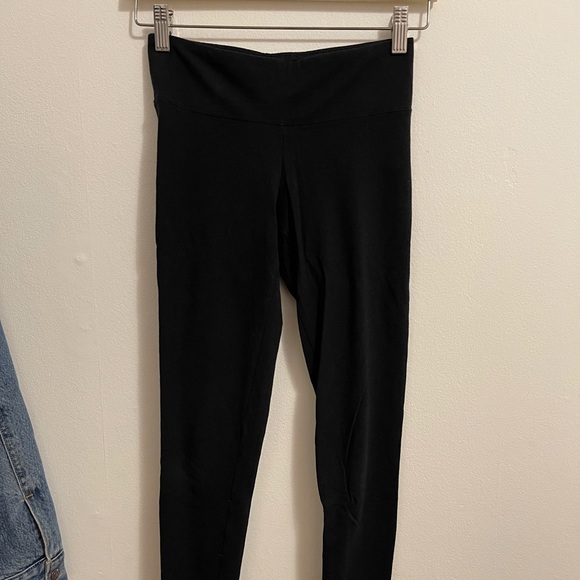 Black TNA leggings - Picture 3 of 4